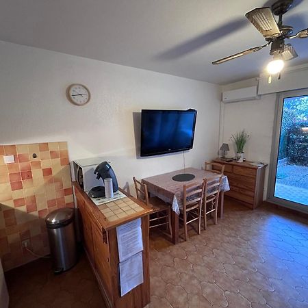 סן-מנדרייה-סור-מר Studio Climatise Avec Jardin Et Plage A 250M מראה חיצוני תמונה